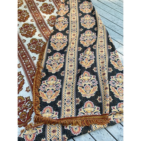 MCM Woven King Bedspread by Brentwood Originals - Picture 3 of 9